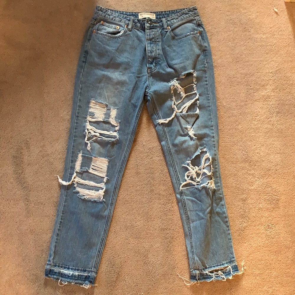 By Together Distressed Girlfriend Jeans. Size L